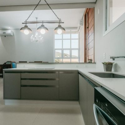 Casa em Condomínio com 287m², 4 quartos, 4 suítes, 2 garagens, no bairro Vargem Grande em Florianópolis