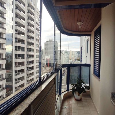 Apartamentos com 119m², 3 quartos, 1 suíte, 1 garagem, no bairro Campinas em São José