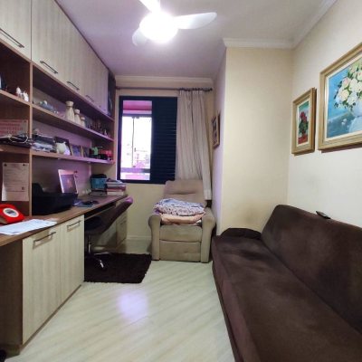 Apartamentos com 119m², 3 quartos, 1 suíte, 1 garagem, no bairro Campinas em São José