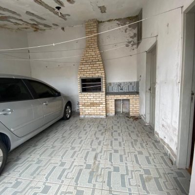 Casa Residencial com 105m², 4 quartos, 4 garagens, no bairro Armação do Pantano do Sul em Florianópolis