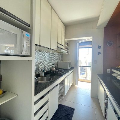 Cobertura com 216m², 4 quartos, 3 suítes, 2 garagens, no bairro Ingleses do Rio Vermelho em Florianópolis