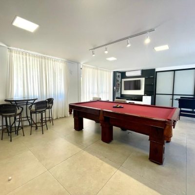 Cobertura com 216m², 4 quartos, 3 suítes, 2 garagens, no bairro Ingleses do Rio Vermelho em Florianópolis