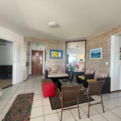 Cobertura com 216m², 4 quartos, 3 suítes, 2 garagens, no bairro Ingleses do Rio Vermelho em Florianópolis