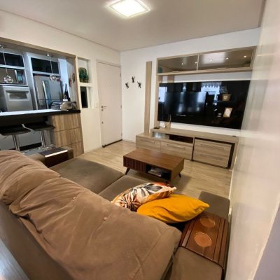 Apartamentos com 60m², 2 quartos, 1 suíte, 1 garagem, no bairro Canasvieiras em Florianópolis