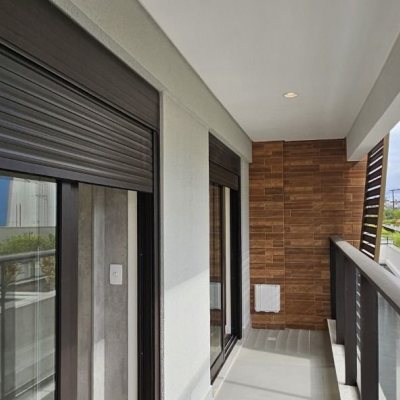 Apartamentos com 75m², 2 quartos, 1 suíte, 2 garagens, no bairro Saco Grande em Florianópolis