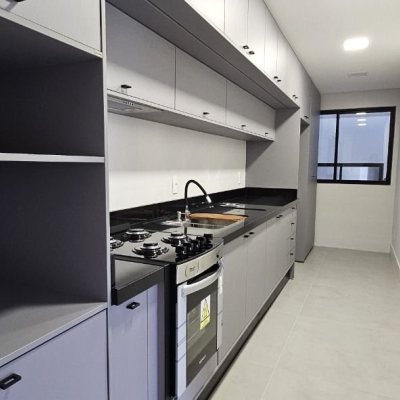 Apartamentos com 75m², 2 quartos, 1 suíte, 2 garagens, no bairro Saco Grande em Florianópolis