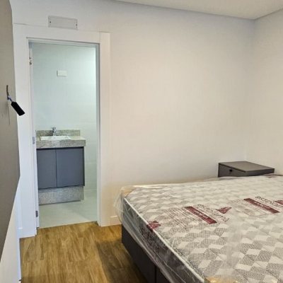 Apartamentos com 75m², 2 quartos, 1 suíte, 2 garagens, no bairro Saco Grande em Florianópolis