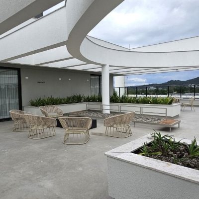 Apartamentos com 75m², 2 quartos, 1 suíte, 2 garagens, no bairro Saco Grande em Florianópolis