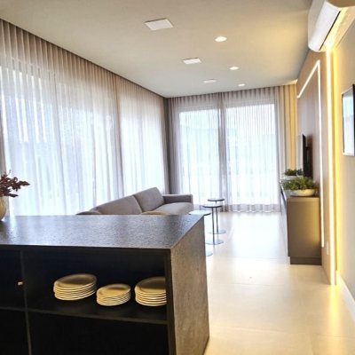 Apartamentos com 75m², 2 quartos, 1 suíte, 2 garagens, no bairro Saco Grande em Florianópolis