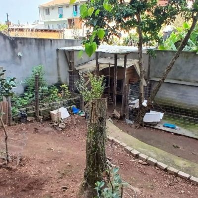 Casa Residencial com 214m², 3 quartos, 1 suíte, 4 garagens, no bairro Jardim Atlântico em Florianópolis