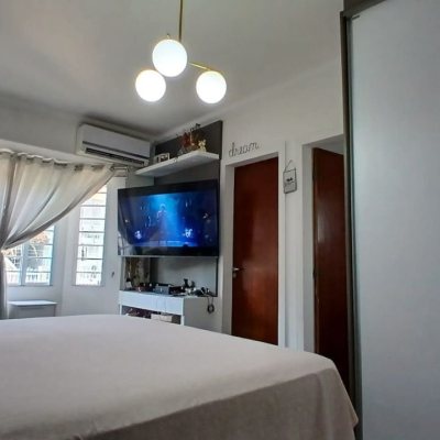 Casa Residencial com 214m², 3 quartos, 1 suíte, 4 garagens, no bairro Jardim Atlântico em Florianópolis