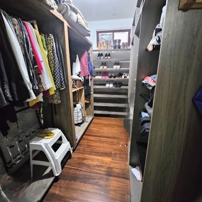 Casa Residencial com 190m², 3 quartos, 1 suíte, 2 garagens, no bairro Campeche em Florianópolis