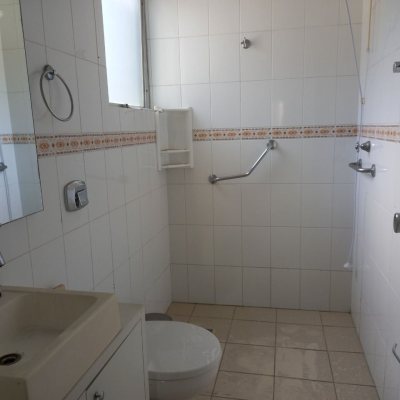 Apartamentos com 89m², 3 quartos, 1 suíte, 1 garagem, no bairro Trindade em Florianópolis