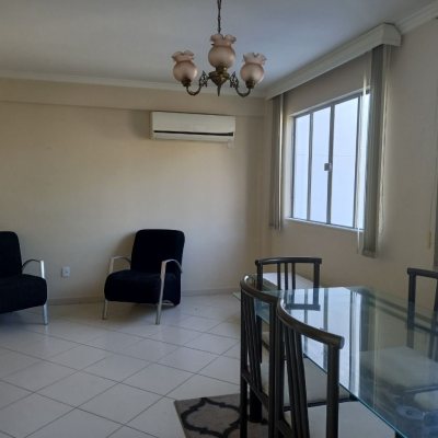 Apartamentos com 89m², 3 quartos, 1 suíte, 1 garagem, no bairro Trindade em Florianópolis