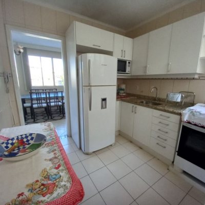 Apartamentos com 89m², 3 quartos, 1 suíte, 1 garagem, no bairro Trindade em Florianópolis