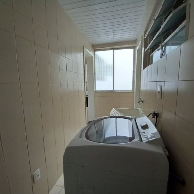 Apartamentos com 89m², 3 quartos, 1 suíte, 1 garagem, no bairro Trindade em Florianópolis