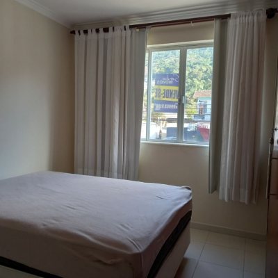 Apartamentos com 89m², 3 quartos, 1 suíte, 1 garagem, no bairro Trindade em Florianópolis