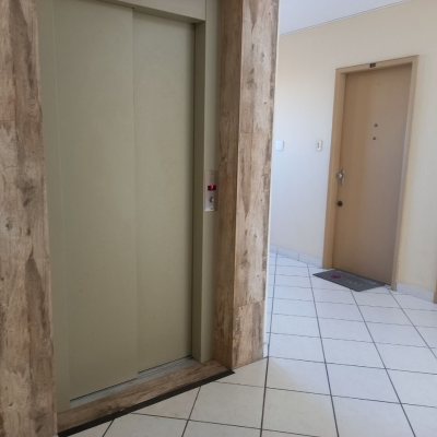 Apartamentos com 89m², 3 quartos, 1 suíte, 1 garagem, no bairro Trindade em Florianópolis
