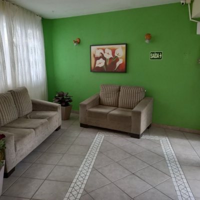 Apartamentos com 89m², 3 quartos, 1 suíte, 1 garagem, no bairro Trindade em Florianópolis