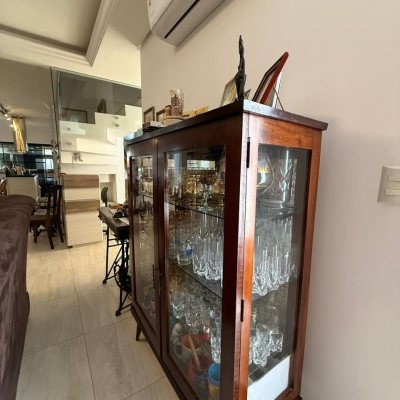 Casa Residencial com 291m², 5 quartos, 4 suítes, 2 garagens, no bairro Cachoeira Do Bom Jesus em Florianópolis