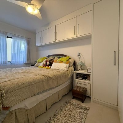 Casa Residencial com 291m², 5 quartos, 4 suítes, 2 garagens, no bairro Cachoeira Do Bom Jesus em Florianópolis