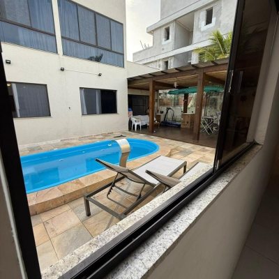 Casa Residencial com 291m², 5 quartos, 4 suítes, 2 garagens, no bairro Cachoeira Do Bom Jesus em Florianópolis