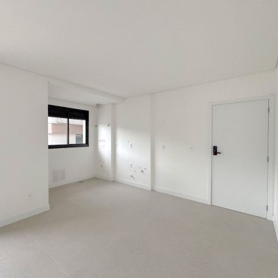 Apartamentos com 80m², 2 quartos, 1 suíte, 1 garagem, no bairro Centro em Florianópolis