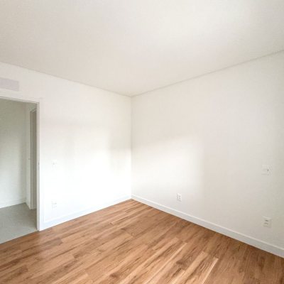 Apartamentos com 80m², 2 quartos, 1 suíte, 1 garagem, no bairro Centro em Florianópolis