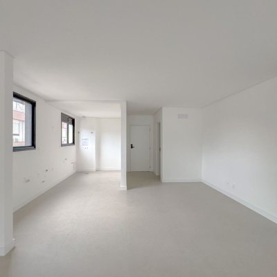 Apartamentos com 117m², 3 quartos, 1 suíte, 2 garagens, no bairro Centro em Florianópolis