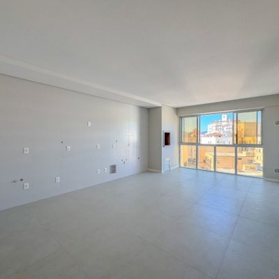 Apartamentos com 68m², 2 quartos, 1 suíte, 1 garagem, no bairro Trindade em Florianópolis
