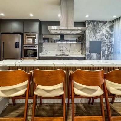 Apartamentos com 68m², 2 quartos, 1 suíte, 1 garagem, no bairro Trindade em Florianópolis