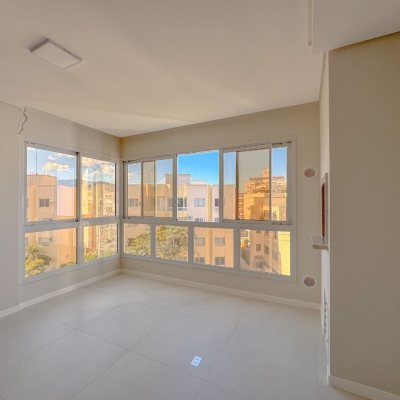Apartamentos com 81m², 2 quartos, 2 suítes, 1 garagem, no bairro Trindade em Florianópolis