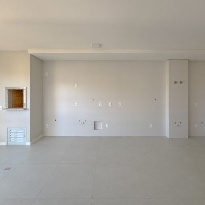 Apartamentos com 81m², 2 quartos, 2 suítes, 1 garagem, no bairro Trindade em Florianópolis