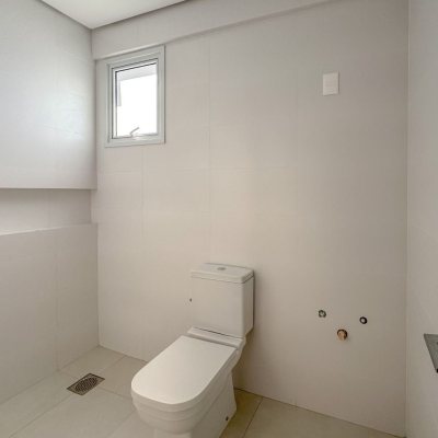 Apartamentos com 81m², 2 quartos, 2 suítes, 1 garagem, no bairro Trindade em Florianópolis