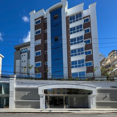 Cobertura com 100m², 2 quartos, 2 suítes, 2 garagens, no bairro Trindade em Florianópolis