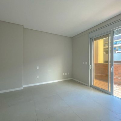 Cobertura com 100m², 2 quartos, 2 suítes, 2 garagens, no bairro Trindade em Florianópolis