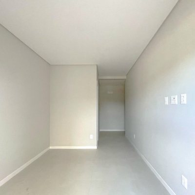 Cobertura com 100m², 2 quartos, 2 suítes, 2 garagens, no bairro Trindade em Florianópolis