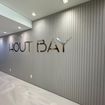 Cobertura com 102m², 2 quartos, 2 suítes, 2 garagens, no bairro Trindade em Florianópolis