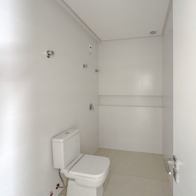 Cobertura com 102m², 2 quartos, 2 suítes, 2 garagens, no bairro Trindade em Florianópolis