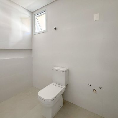 Cobertura com 102m², 2 quartos, 2 suítes, 2 garagens, no bairro Trindade em Florianópolis