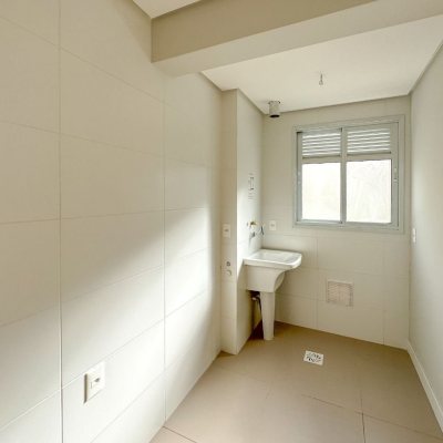 Apartamentos com 75m², 2 quartos, 1 suíte, 1 garagem, no bairro Itacorubi em Florianópolis