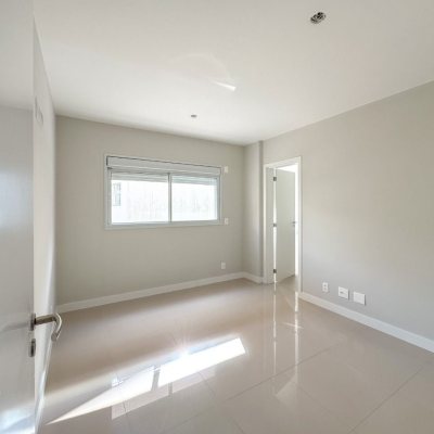 Apartamentos com 76m², 2 quartos, 2 suítes, 1 garagem, no bairro Itacorubi em Florianópolis
