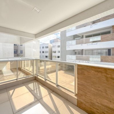 Apartamentos com 76m², 2 quartos, 2 suítes, 1 garagem, no bairro Itacorubi em Florianópolis