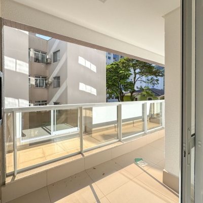 Apartamentos com 75m², 2 quartos, 1 suíte, 1 garagem, no bairro Itacorubi em Florianópolis