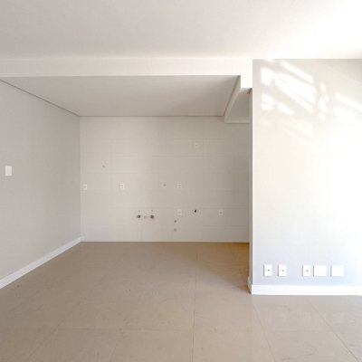 Apartamentos com 76m², 2 quartos, 2 suítes, 1 garagem, no bairro Itacorubi em Florianópolis