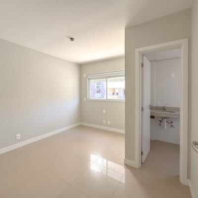 Apartamentos com 76m², 2 quartos, 2 suítes, 1 garagem, no bairro Itacorubi em Florianópolis