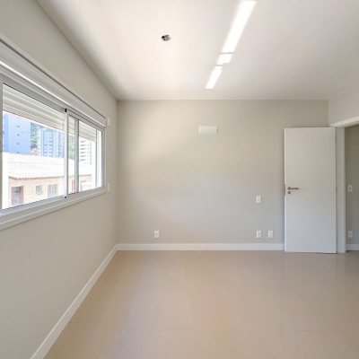 Apartamentos com 76m², 2 quartos, 2 suítes, 1 garagem, no bairro Itacorubi em Florianópolis