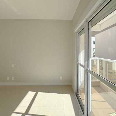 Apartamentos com 76m², 2 quartos, 1 suíte, 1 garagem, no bairro Itacorubi em Florianópolis