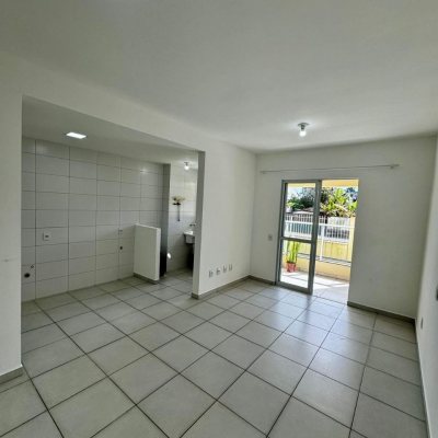 Apartamentos com 60m², 2 quartos, 1 suíte, 1 garagem, no bairro Vargem Grande em Florianópolis