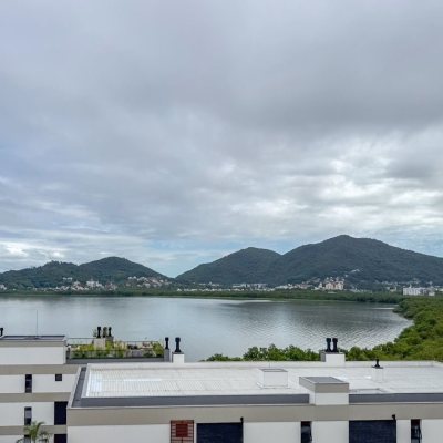 Apartamentos com 162m², 3 quartos, 3 suítes, 3 garagens, no bairro João Paulo em Florianópolis